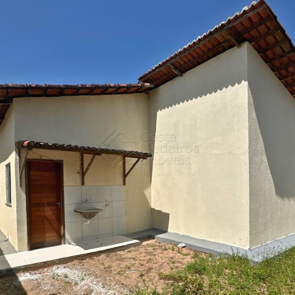 Casa à Venda em Ótima Localização - São Gonçalo do Amarante/RN