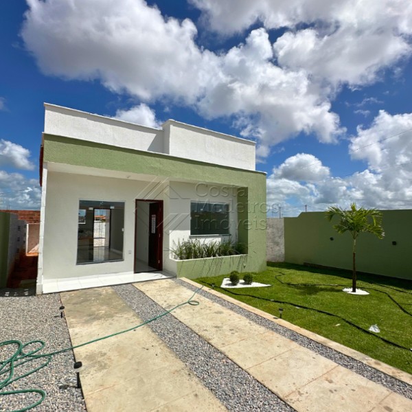 Casa à Venda no Jardim Botânico – 2 Quartos (1 Suíte)