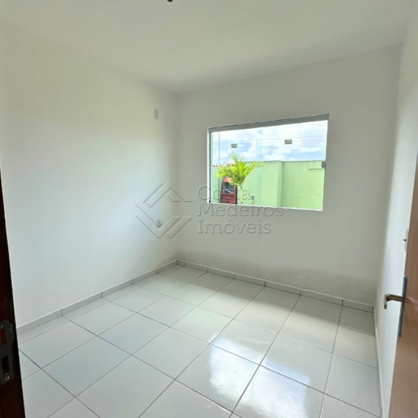 Casa à Venda no Jardim Botânico – 2 Quartos (1 Suíte)